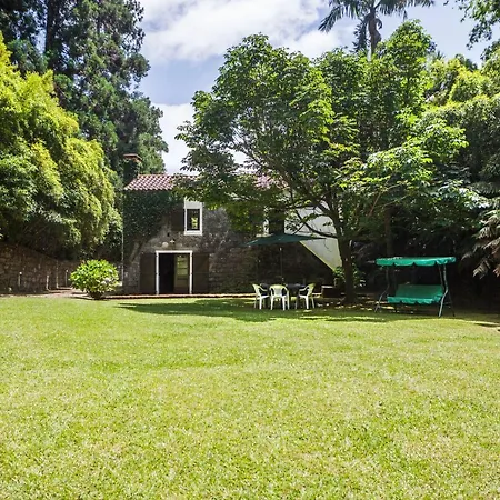 Casa Da Cascata Tatil Evi Furnas (Azores)